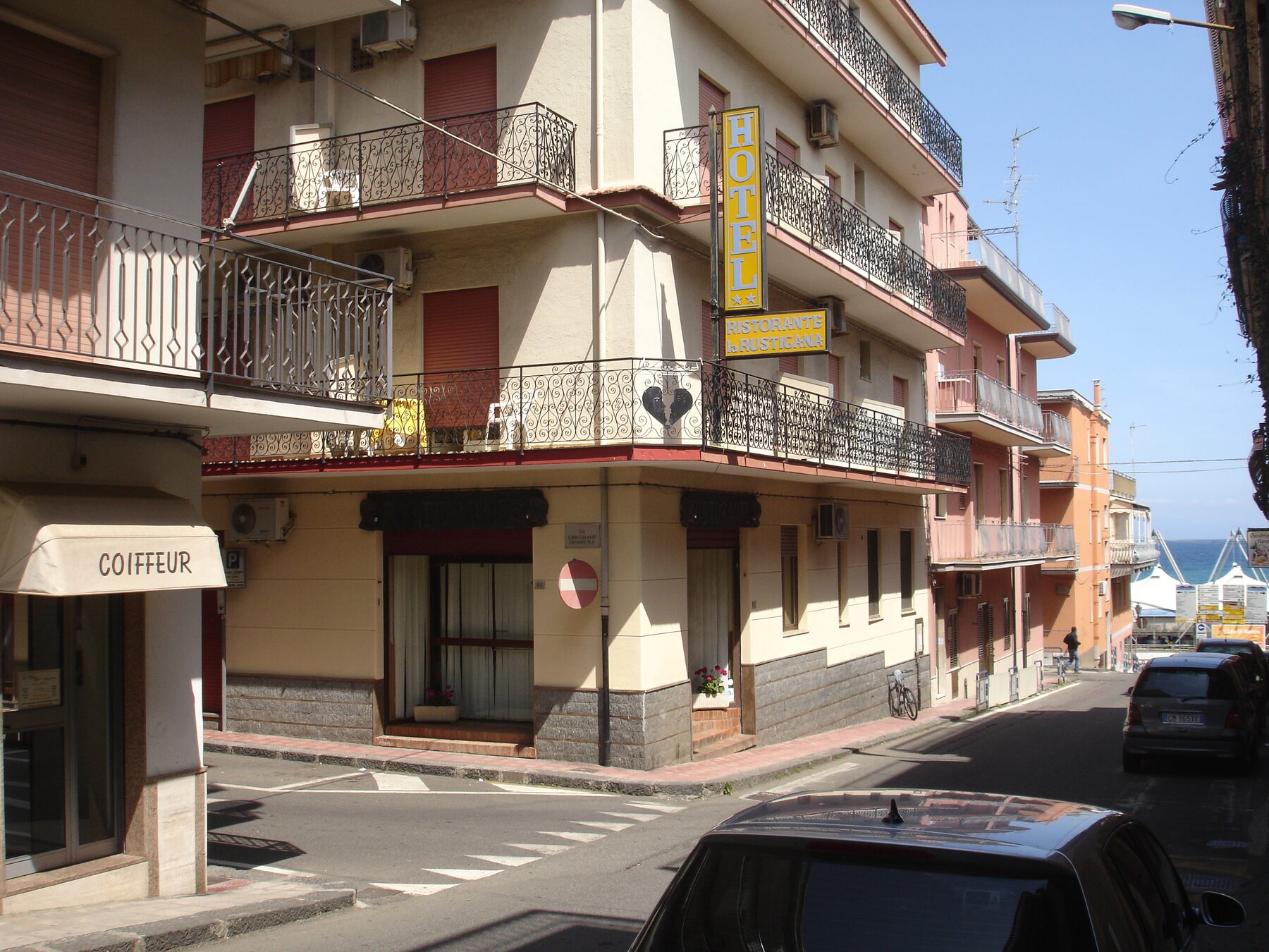 The hotel in Giardini Naxos
