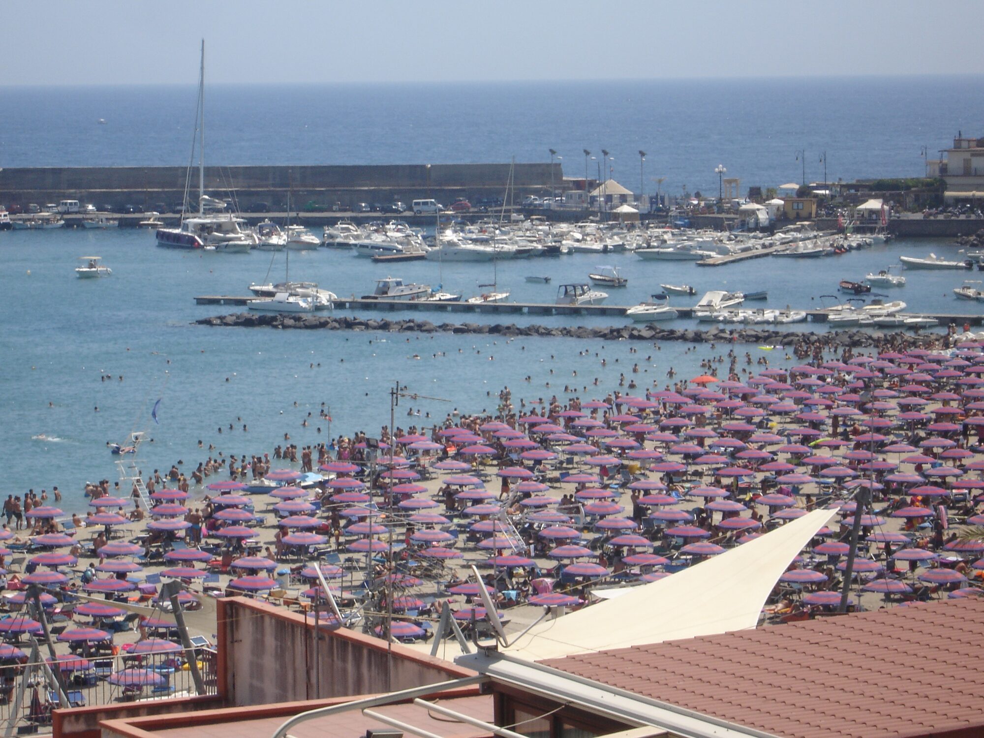 Giardini Naxos beach
